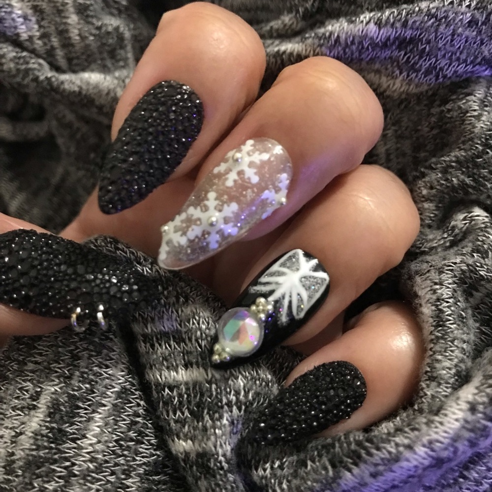 Gothic Christmas black snow gothic snowflake come in any shape n length pPN88